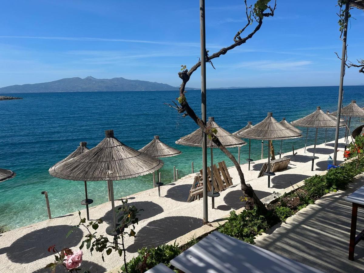Villa Xhefri 2 Sarandë Exteriör bild