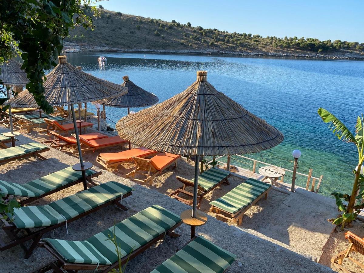 Villa Xhefri 2 Sarandë Exteriör bild