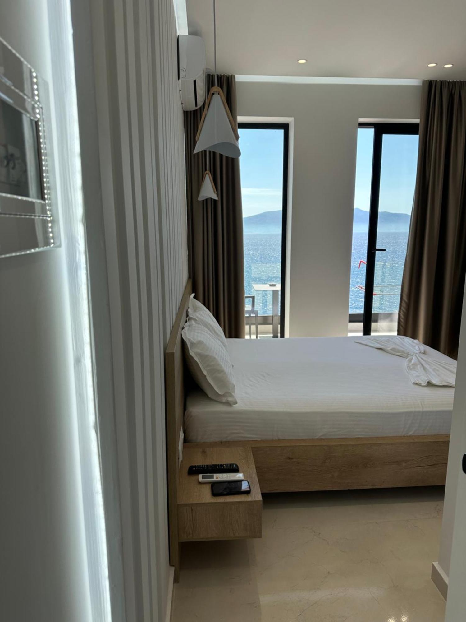 Villa Xhefri 2 Sarandë Exteriör bild